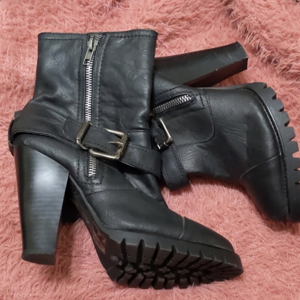 Wild Diva Boots